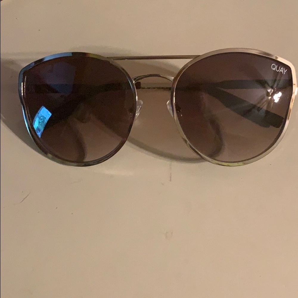 Quay Cherry Bomb Sunnies